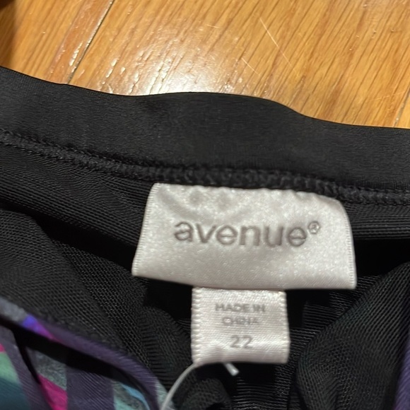 NWT Avenue tankini top size 22. - Picture 3 of 6